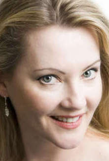 Lisa Elliott, close-up headshot.